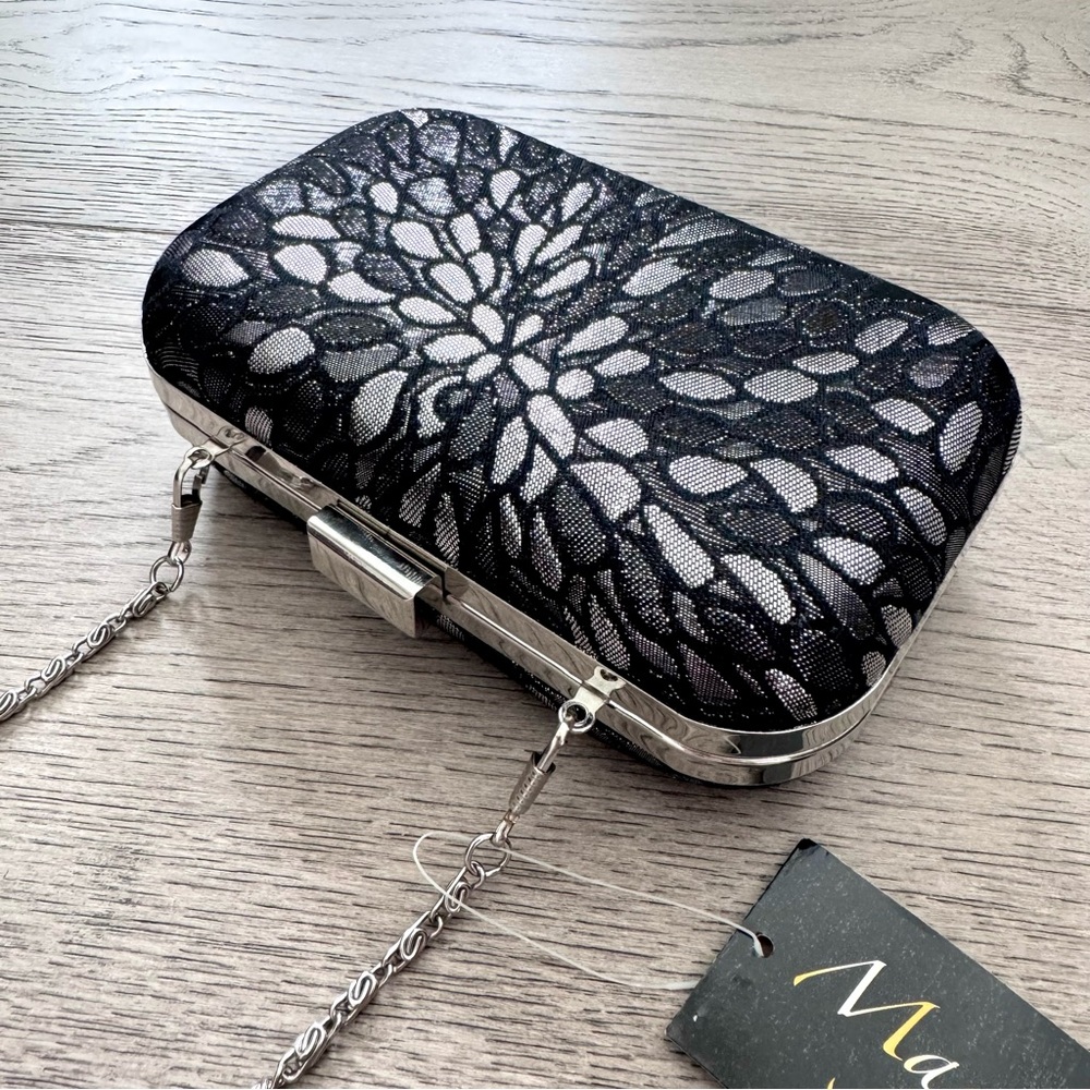 Lace clutch handbag (with removable strap)